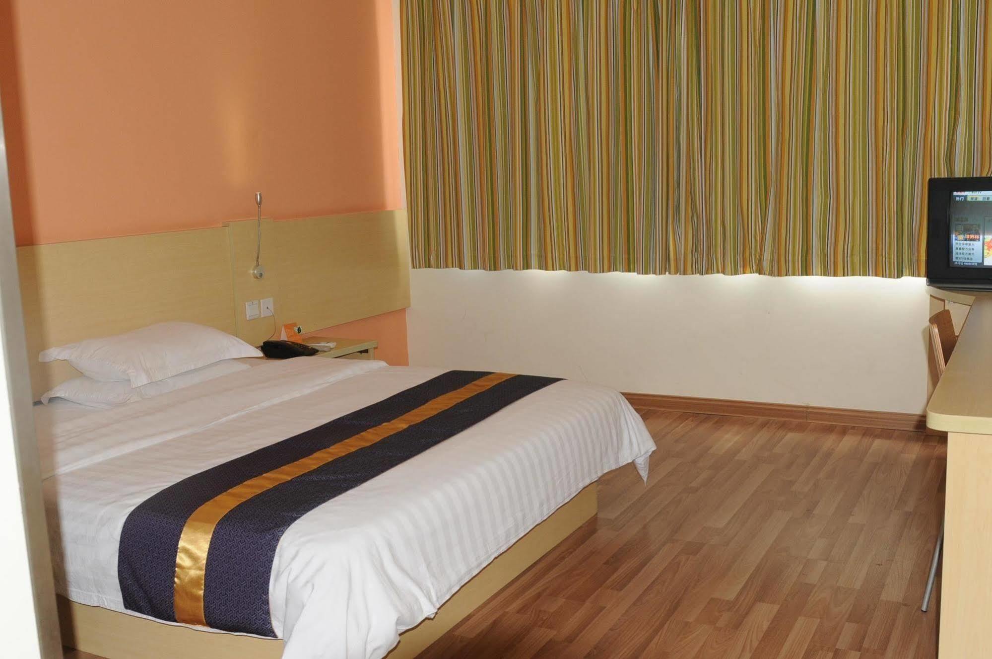 Yuanman Hotel Huizhou Yongwang Plaza Huệ Châu Ngoại thất bức ảnh
